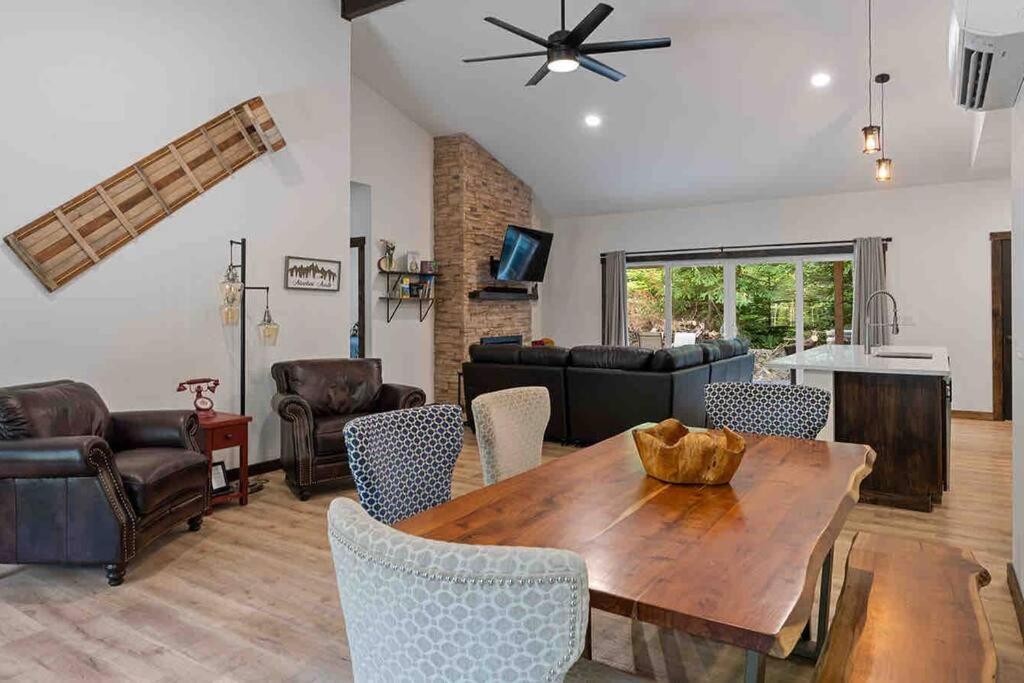 Luxe Mt. Rainier Lodge W/ Hot Tub-Ac-Game Room Ashford Exterior foto
